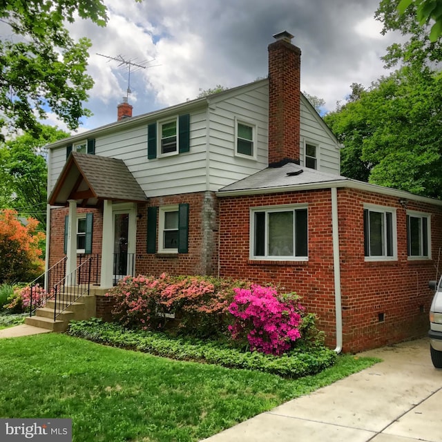 view of front of house