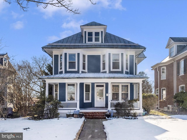 view of front of house with covered porch