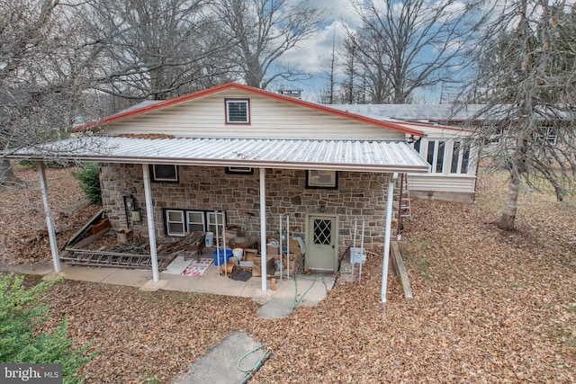 view of front of property with a patio area