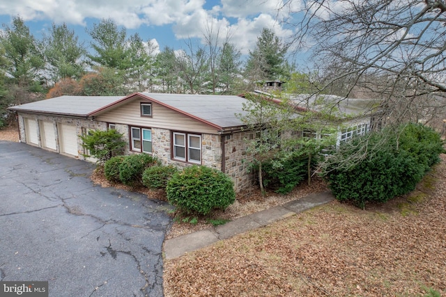 view of front of house with a garage