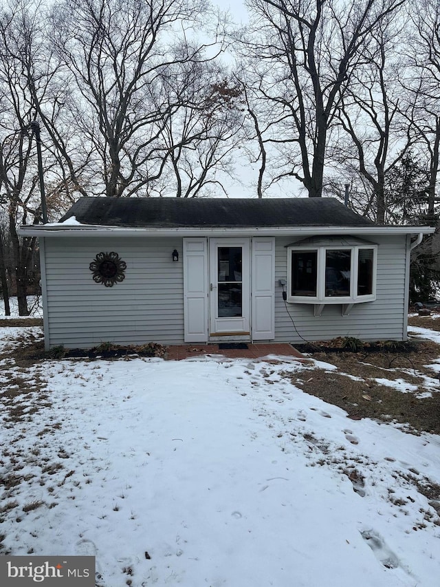 view of front of home