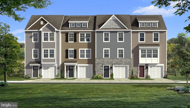 view of front of house featuring a front lawn