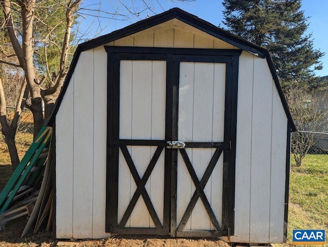 view of outbuilding