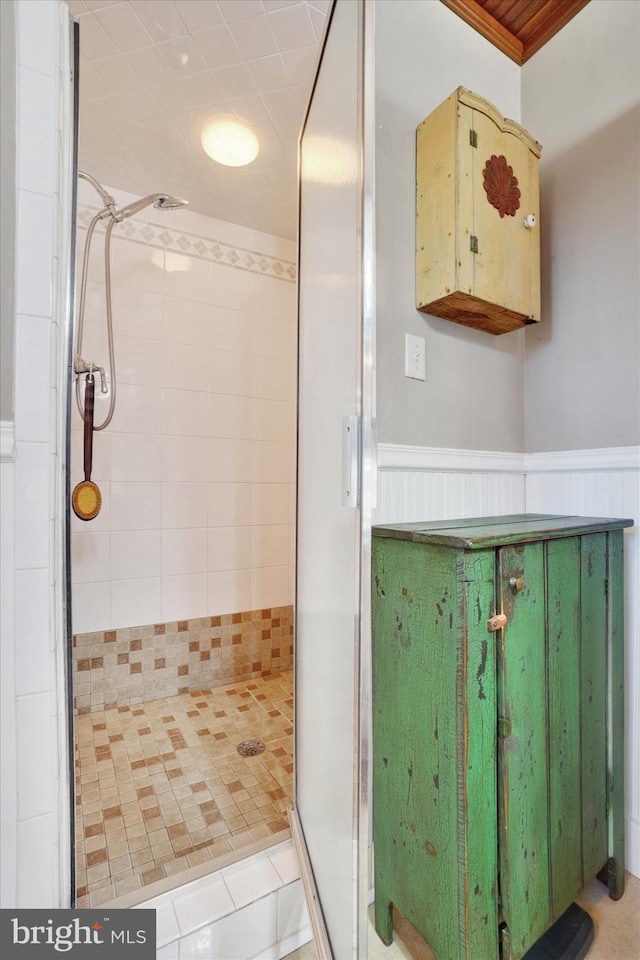 bathroom with walk in shower