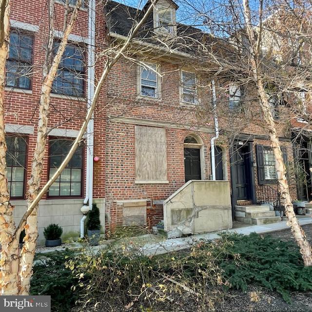 view of townhome / multi-family property