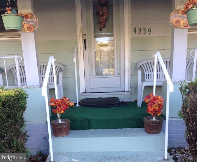 view of doorway to property