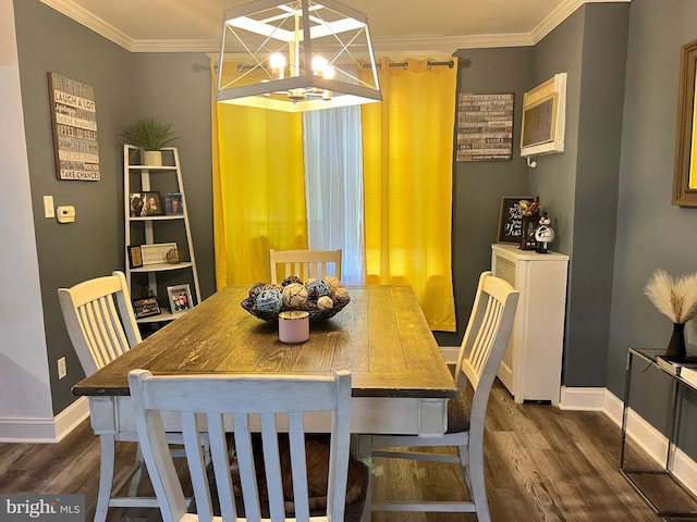 dining area with dark hardwood / wood-style flooring, an AC wall unit, an inviting chandelier, and crown molding