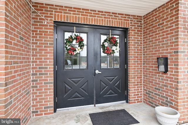 view of property entrance