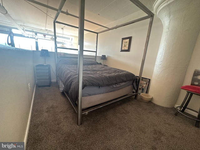 bedroom featuring carpet flooring