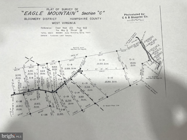 Listing photo 3 for Cardinal View Rd, Paw Paw WV 25434