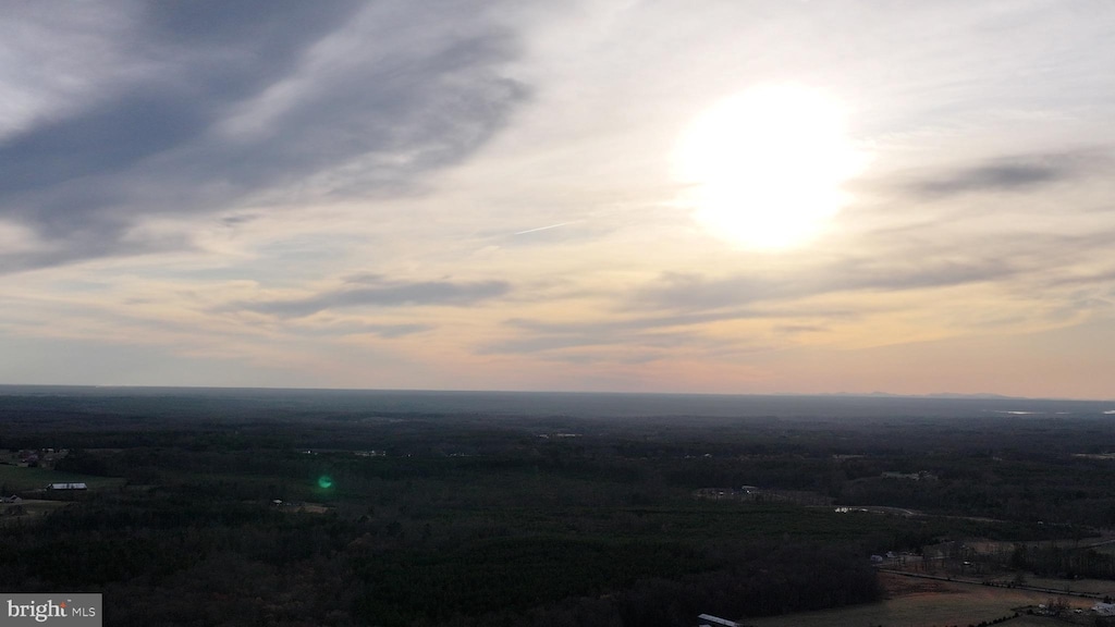 view of aerial view at dusk