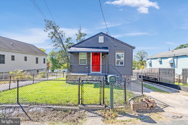 811 Rosedale Ave, Rosedale, MD 21237 - bungalow-style house featuring a front yard