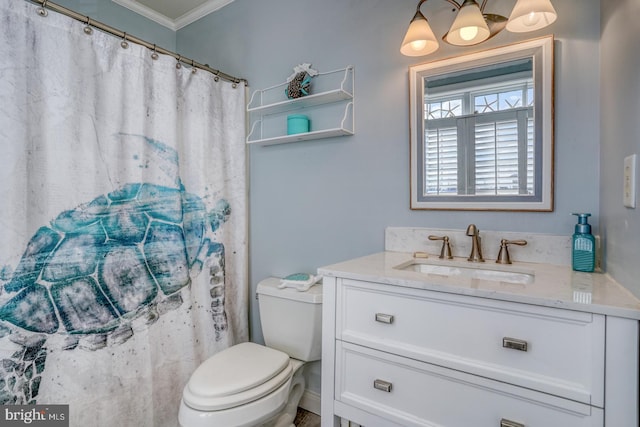 bathroom with a shower with curtain, crown molding, vanity, and toilet