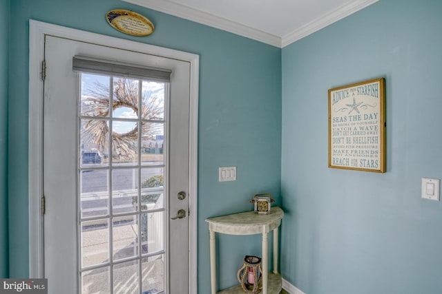 entryway with crown molding