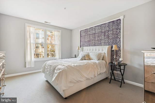 bedroom with carpet flooring