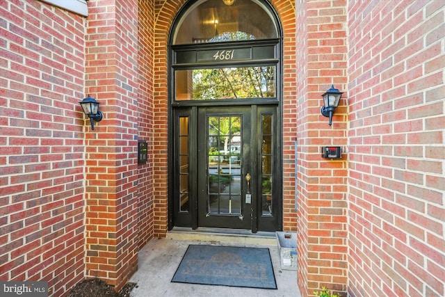 view of property entrance