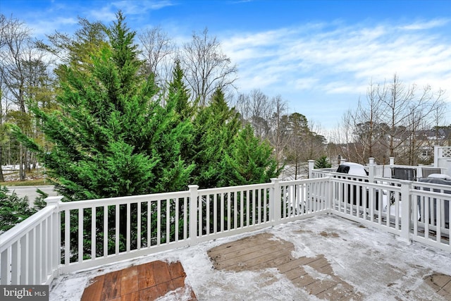 view of wooden deck