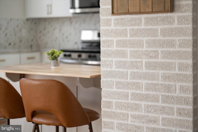 kitchen with a breakfast bar