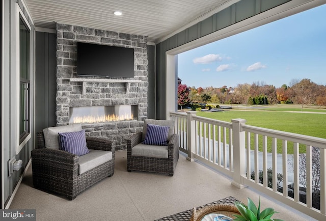 view of patio with covered porch