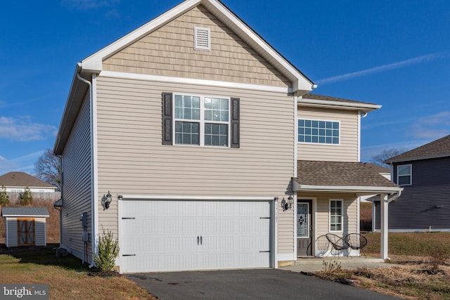 view of front property featuring a garage