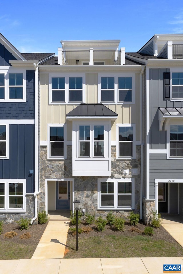 view of townhome / multi-family property