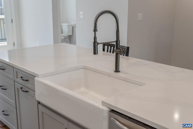 interior details featuring sink