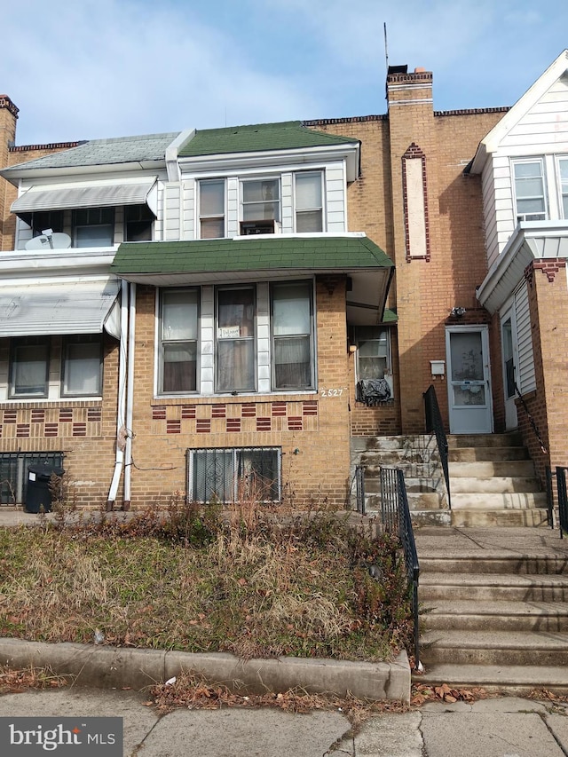 view of townhome / multi-family property