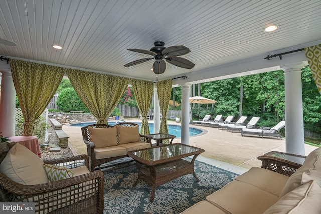 view of patio with an outdoor hangout area and ceiling fan