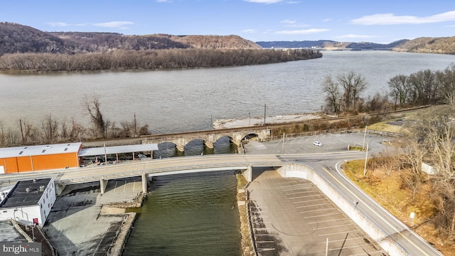 view of water feature with a mountain view