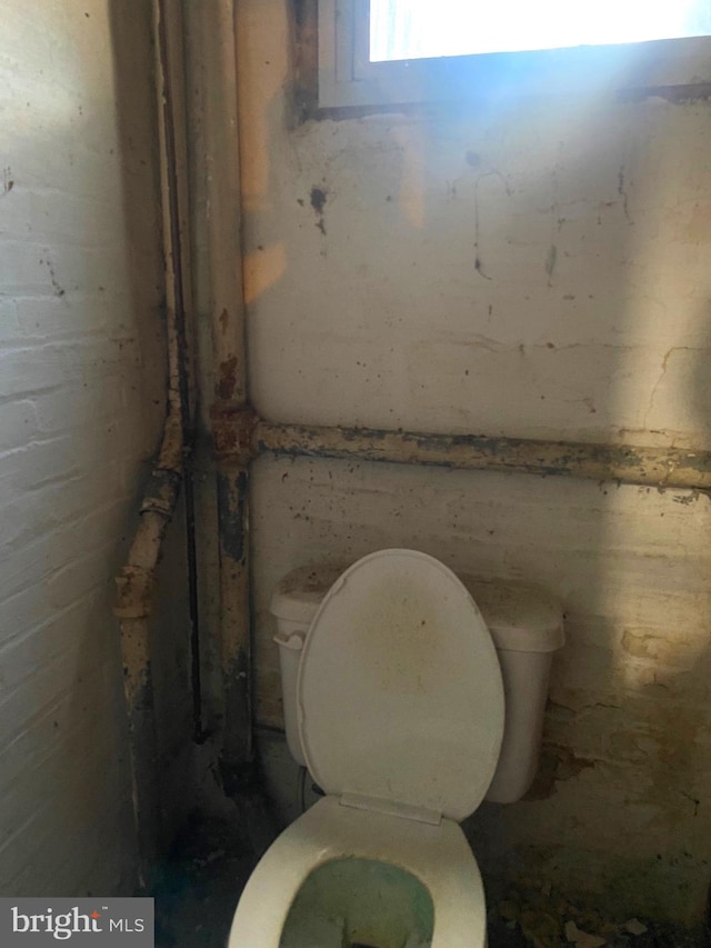 bathroom with toilet