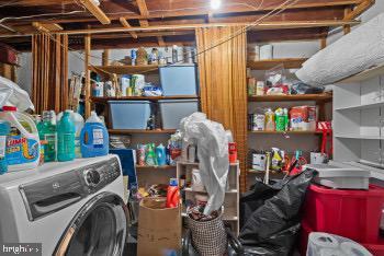 storage area with washer / dryer