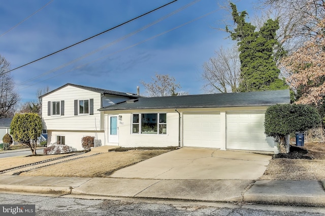 view of front of home featuring a garage