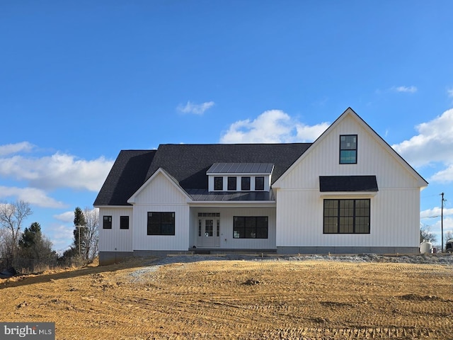 view of modern farmhouse