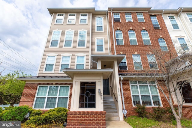 view of townhome / multi-family property