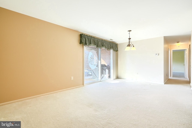 view of carpeted spare room