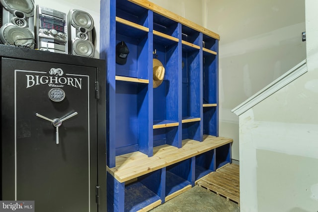 mudroom featuring concrete floors