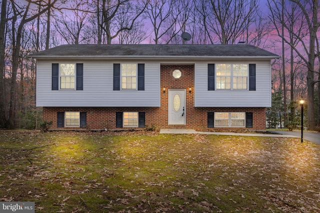 view of split foyer home