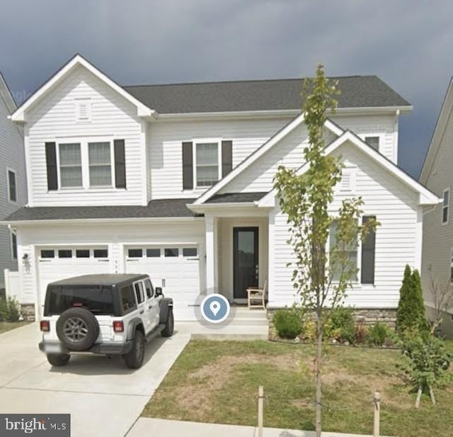 view of front facade with a garage