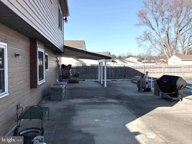 view of patio / terrace featuring grilling area