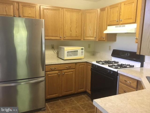 kitchen with white appliances