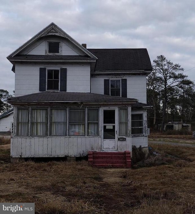 view of front of home