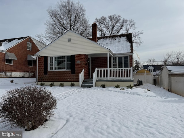 view of front of home featuring covered porch