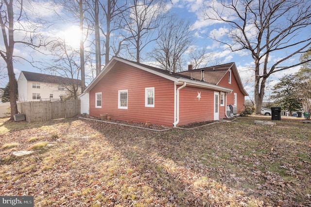 view of side of property