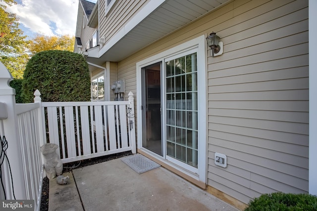 view of doorway to property