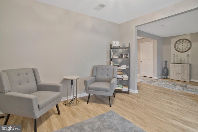 living area with light wood-type flooring