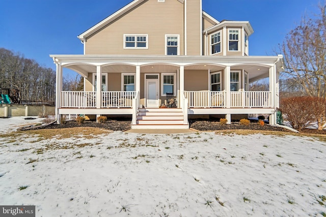 view of front facade featuring a porch