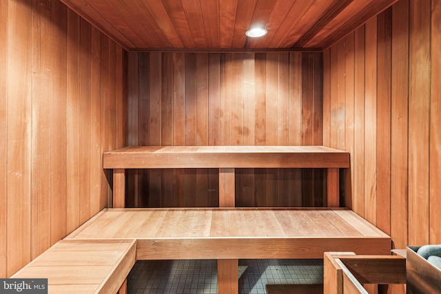 view of sauna / steam room