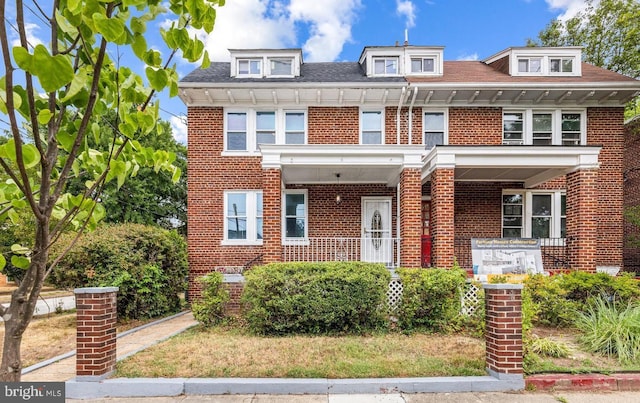 view of townhome / multi-family property