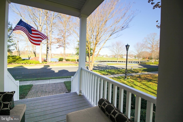 balcony with a porch