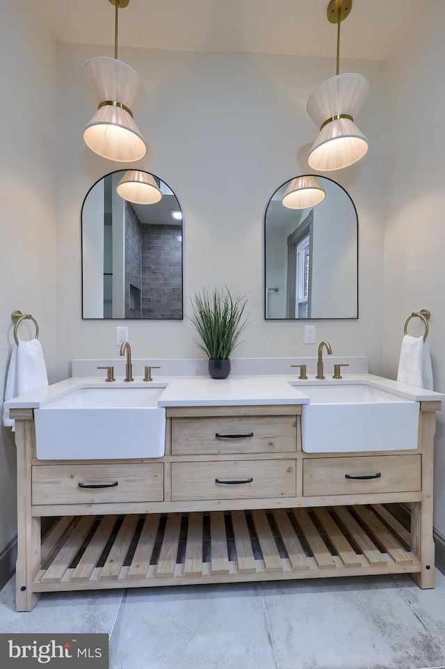 bathroom with vanity